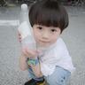 gambar gambar bayi main poker Liu Wen yang bersemangat tidak memperhatikan perilaku abnormal Zhou Ming